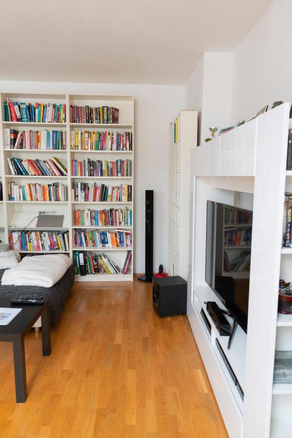 Leo'S Roof Top Apartment Near Town Hall Vienne Extérieur photo